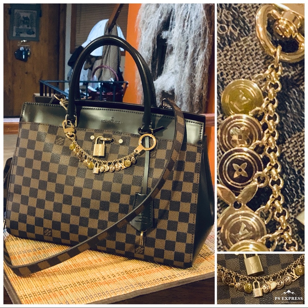 ❣️LV CHARM/BOX Mint FAB  GORGEOUS ❣️ - Picture 12 of 15